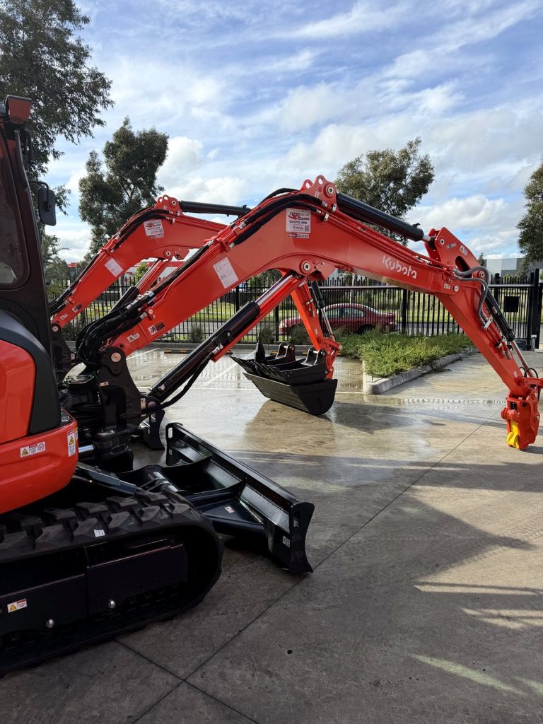 Kubota excavator arm and bucket